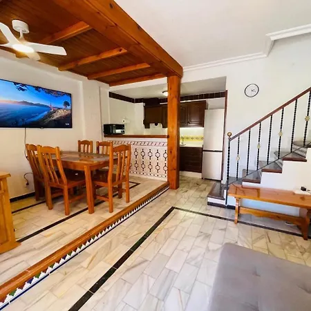 Apartment-house Sea View La Mata Апартаменти Торрев'єха