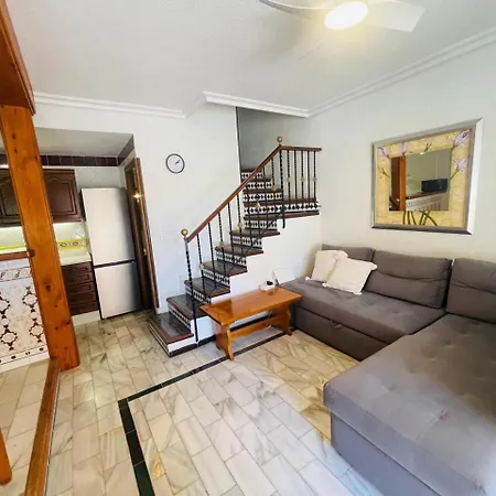 Apartment-house Sea View La Mata Апартаменти *
