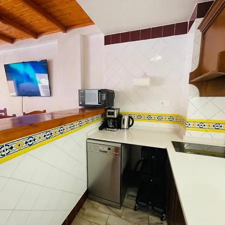 Апартаменти Apartment-house Sea View La Mata Торрев'єха